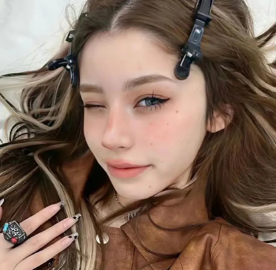 棺姬嘉依卡第二季 海报